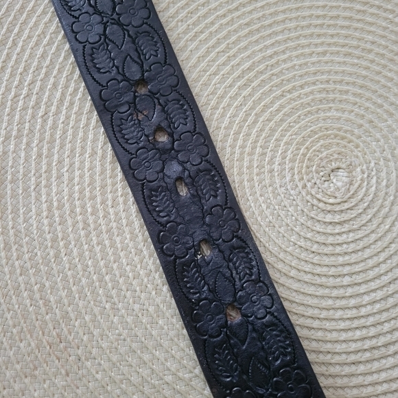 Leather Western Cowgirl Fleur de Lis Buckle Belt Vintage main image 5